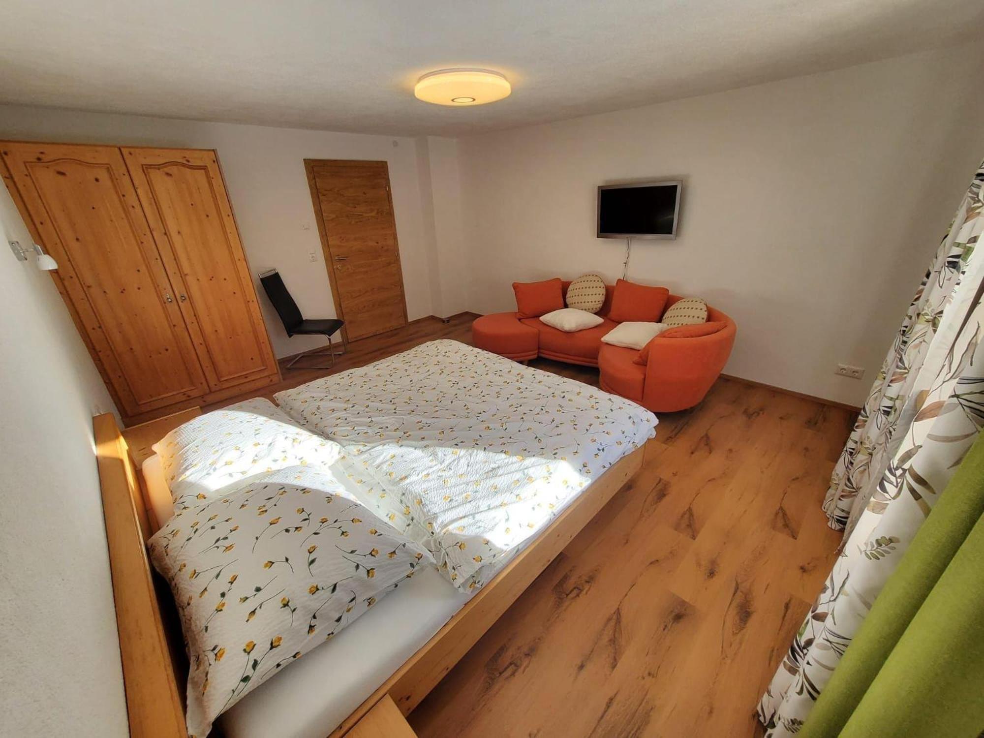 Rosa'S Ferienhaus Ferienwohnung Rote Flueh Grän Exterior foto